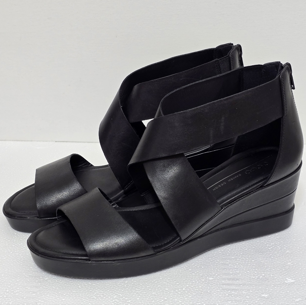 Ecco Elevate Soft Leather Black Platform Wedge Sandal Slip On Zip Women Sz 9